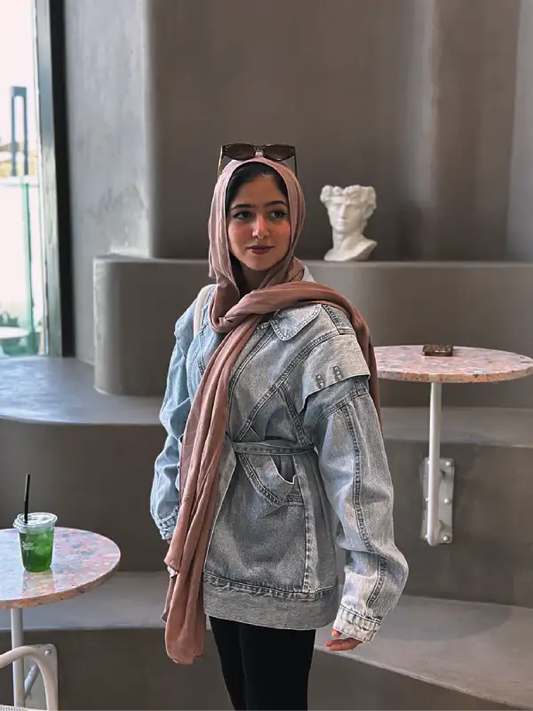 استایل کت جین زنانه با لگ